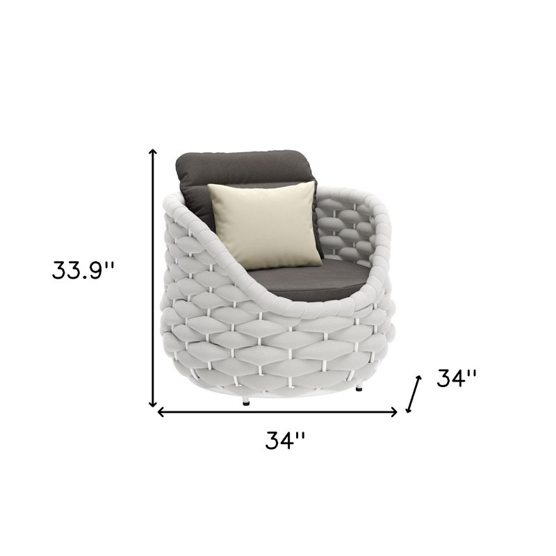 Fauteuil club 34 po et coussin décoratif gris et blanc 34 po