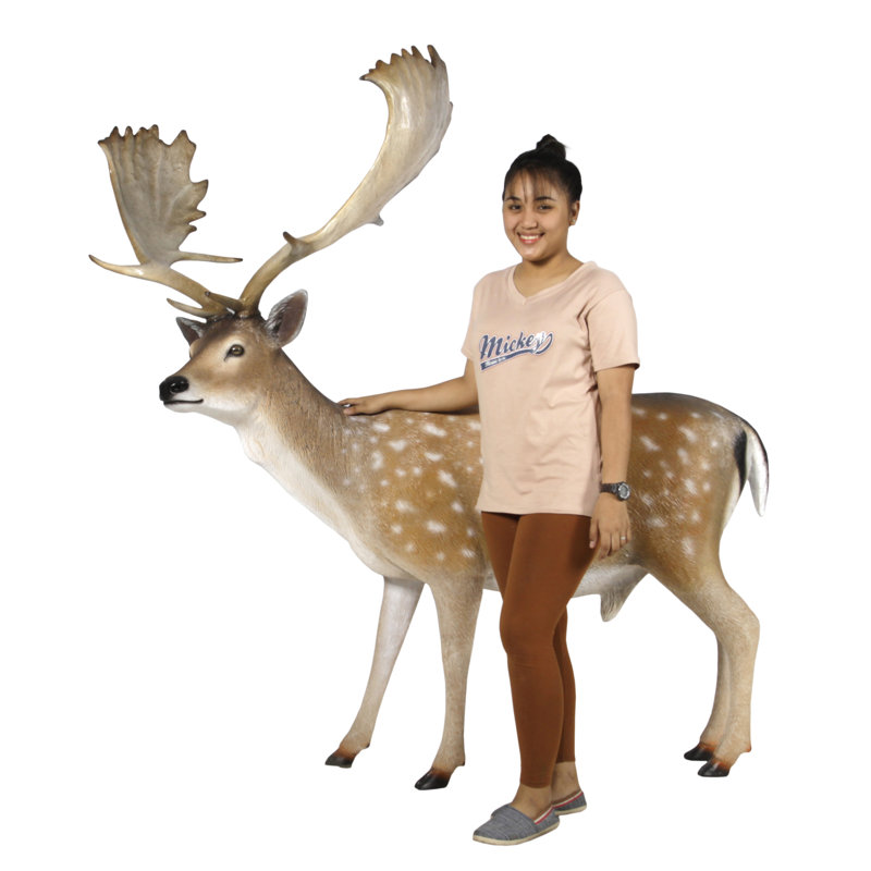 Gamino Deer Plastic Garden Statue