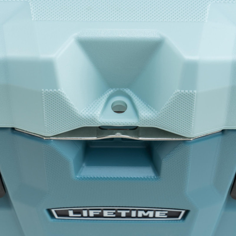 Special Edition 28 Quart High Performance Cooler, Storm Blue