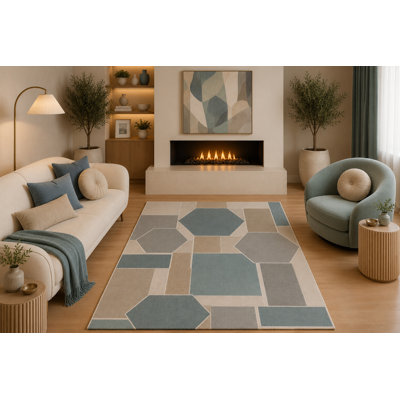Tapis géométrique contemporain ultra-léger 152 x 213 cm (5 pi x 7 pi) à motifs abstraits bleus, gris et beiges en mosaïque polygonale, idéal pour le salon, la chambre à coucher, la salle à manger ou le bureau. Dos en silicone antidérapant. Poils courts.