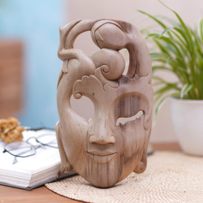 Sculpture Halenna