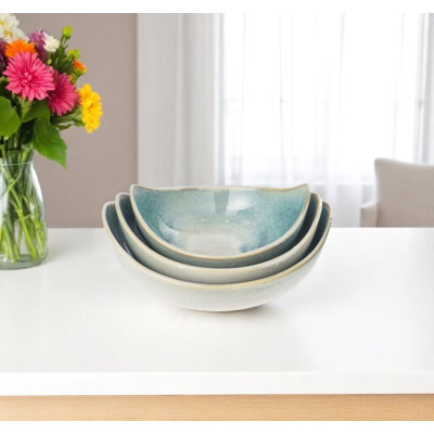 Ensemble de trois bols décoratifs en céramique bleue et blanche