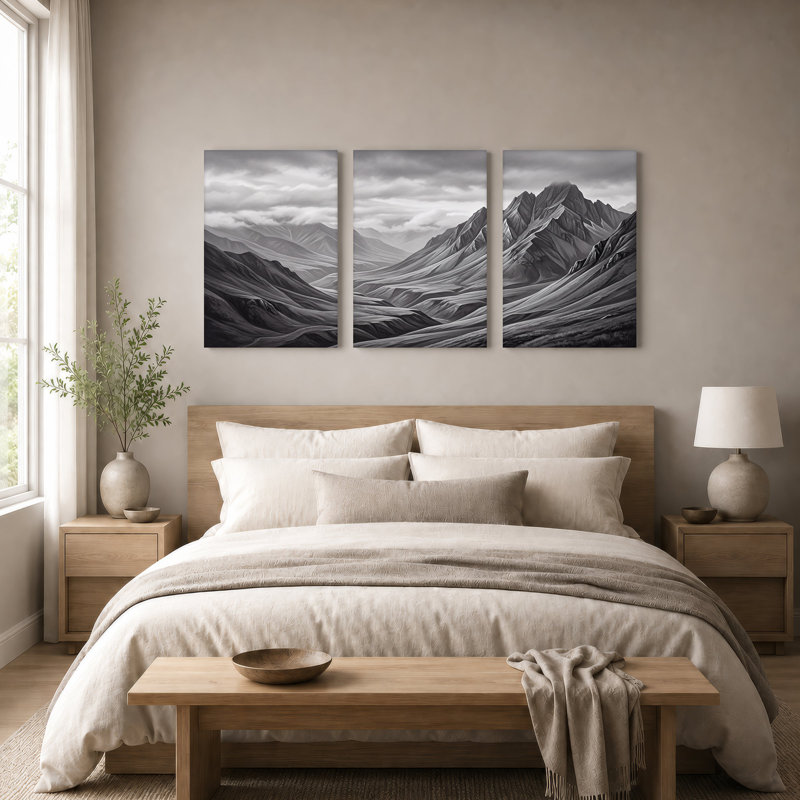 Ensemble de 3 toiles noires et blanches sous un ciel nuageux, 30"H x 20"W x 3pcs