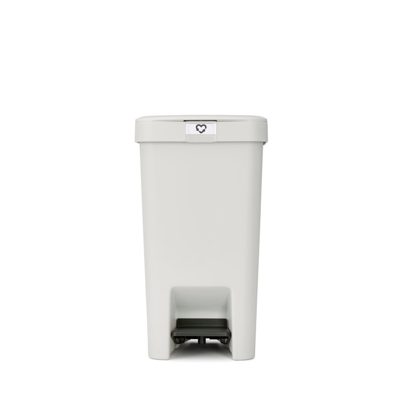 StepUp Trash Can, Light Gray