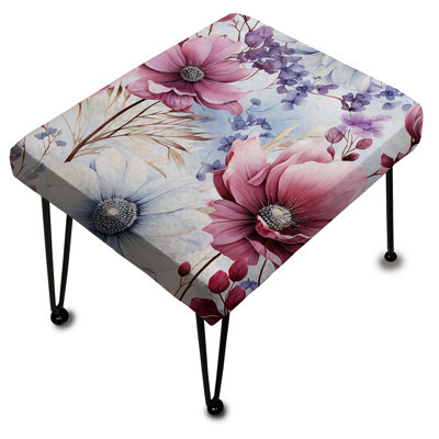 Repose-pieds rose et mauve avec fleurs sauvages et paradis floral