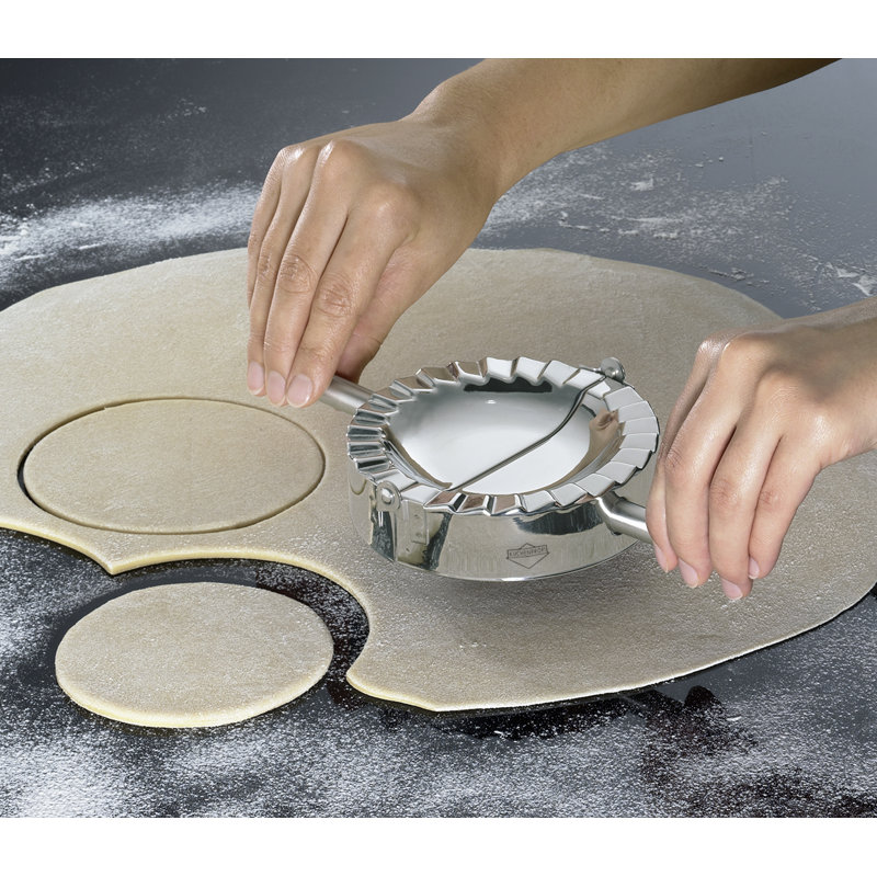 Frieling Baking Molds, 4.75" W x 9.75" L x 4.75" H