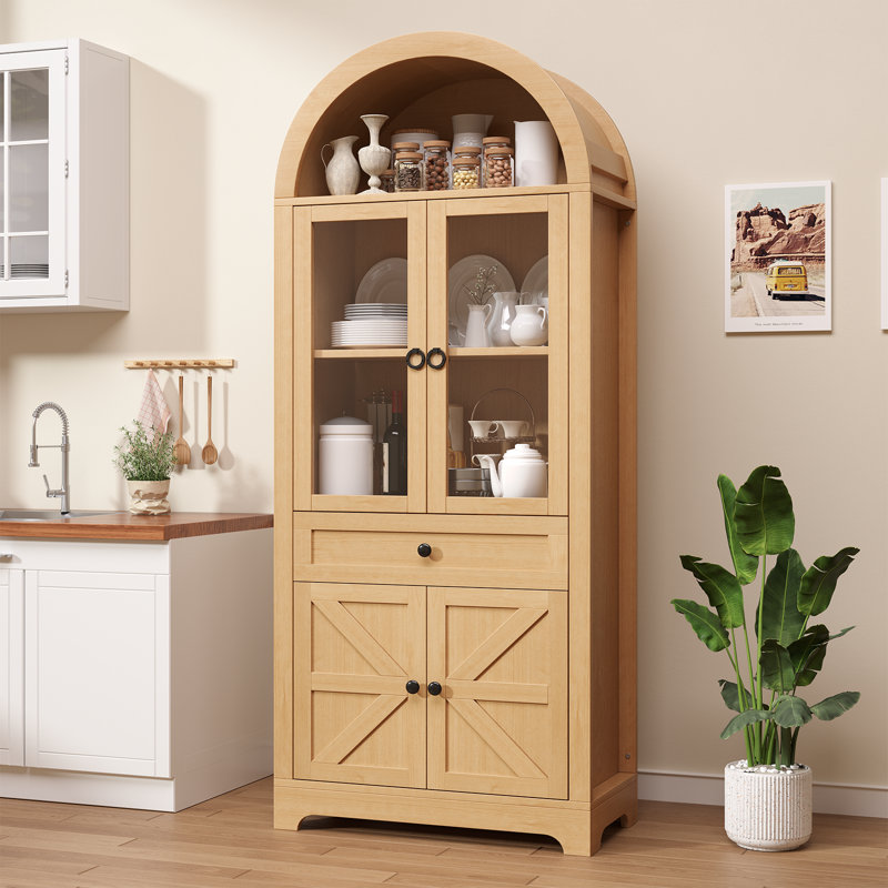 Vitrine de rangement arquée de 71 po Ato, garde-manger de style campagnard avec portes en verre, tiroir et tablettes, Beige