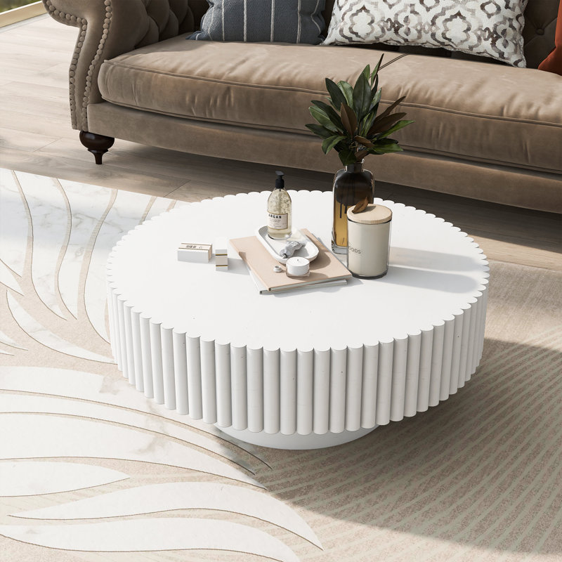 Table basse ronde en bois massif de 32 po Lorven, Bois blanc