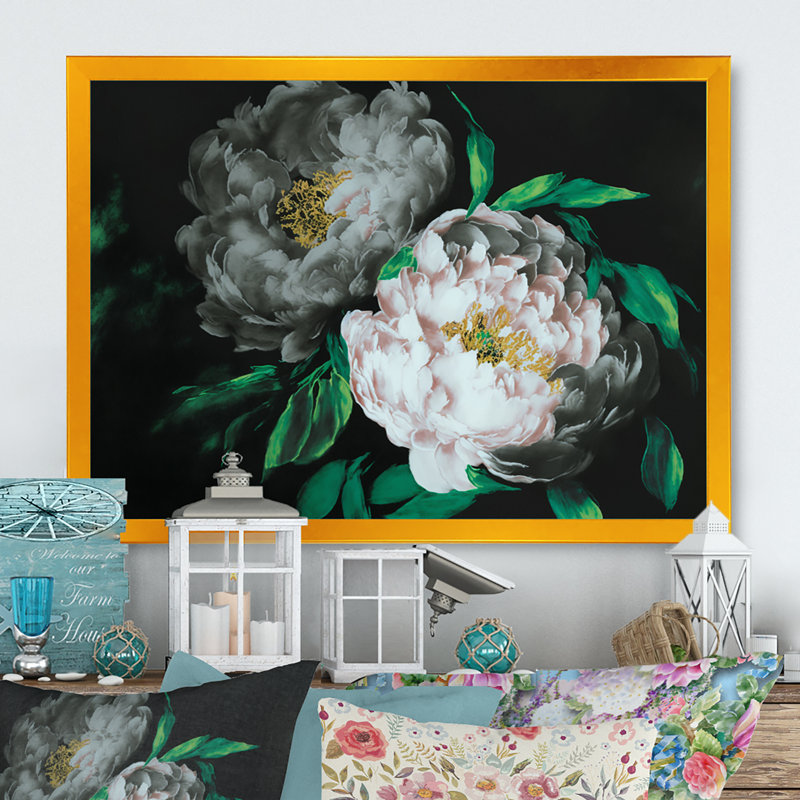 «White Blossoming Peony on Black I», reproduction sur toile, L 40 po x H 30 po, Toile avec cadre photo doré