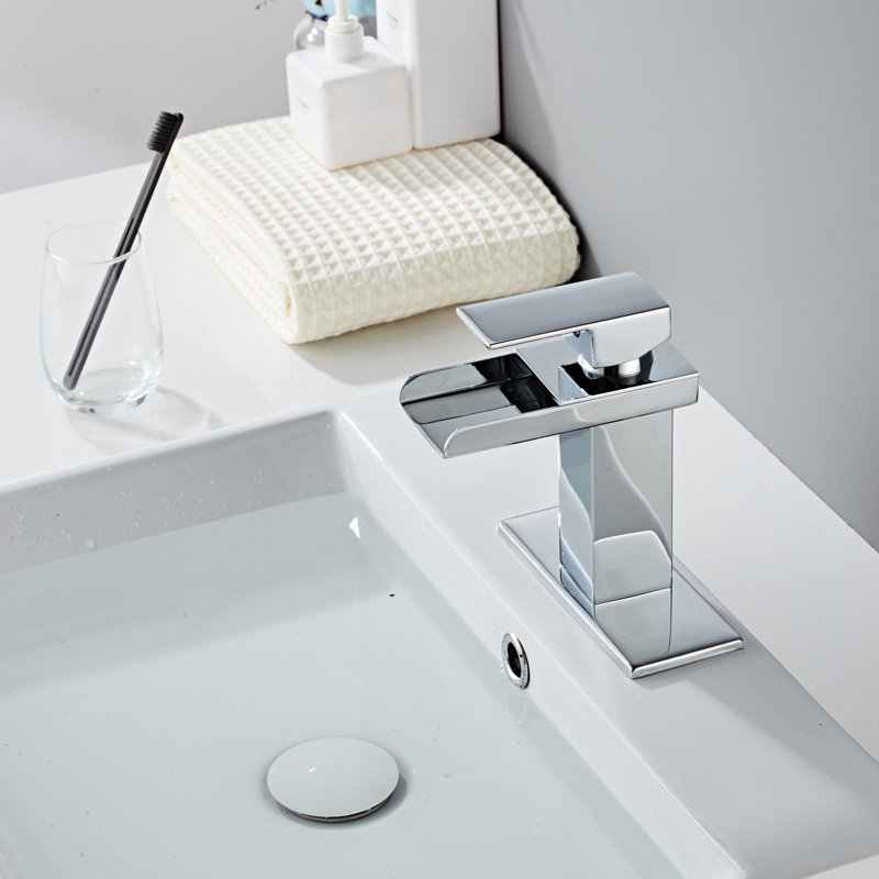 Single-Hole Single-handle Bathroom Faucet, Chrome