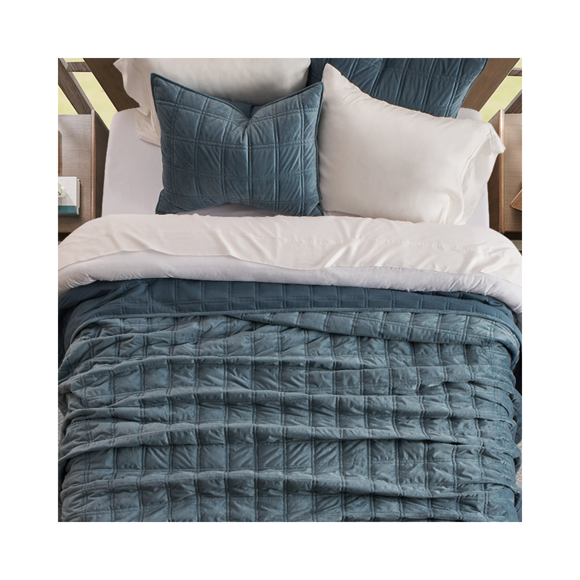 Double Box Stitch Velvet Quilt set, King Quilt + 2 King Shams, Stormy Blue