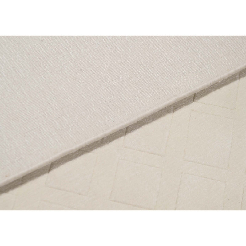 Geometric Area Rug in Cream