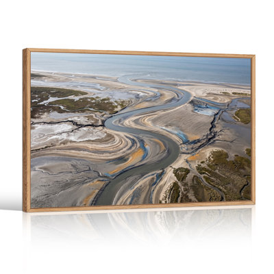 «Winding River Channels Through Sandy Coastal Marshlands», art mural sur toile