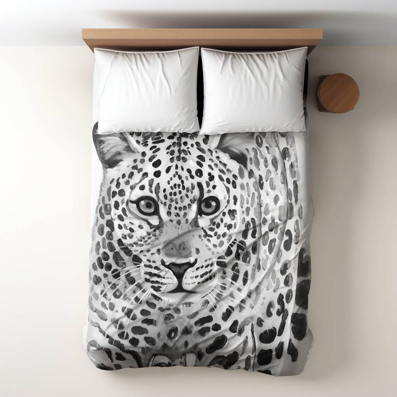 Polyester Sateen Duvet Cover, White Leopard Ready To Attack