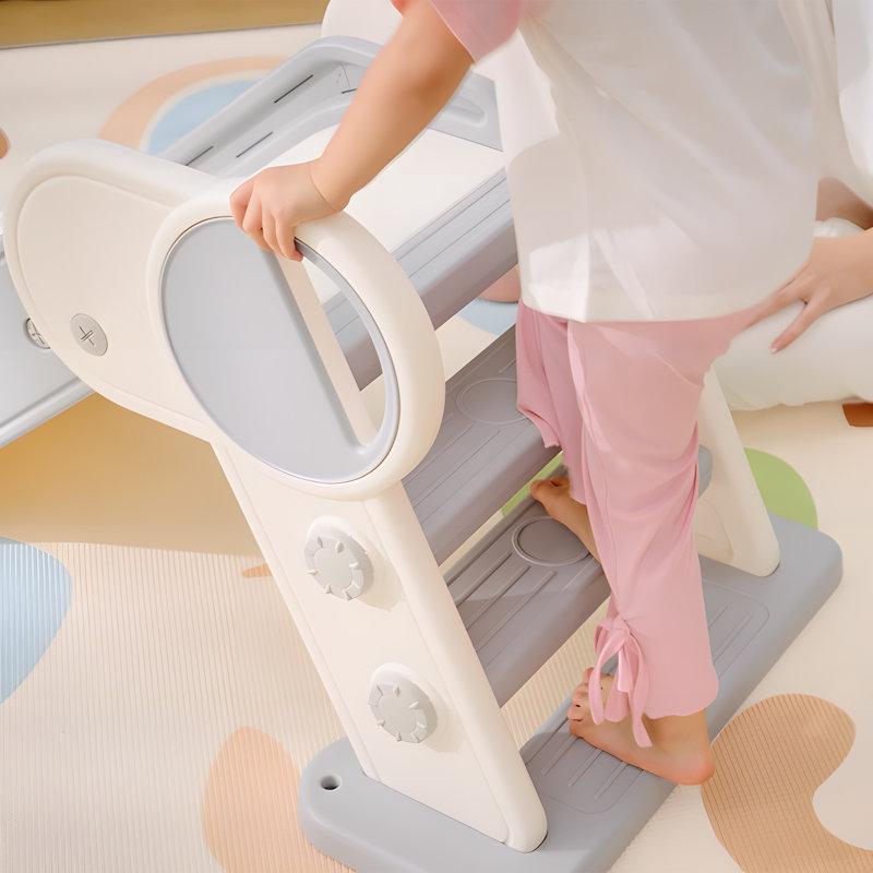Hodgskin Zoomie Kids Indoor Slide