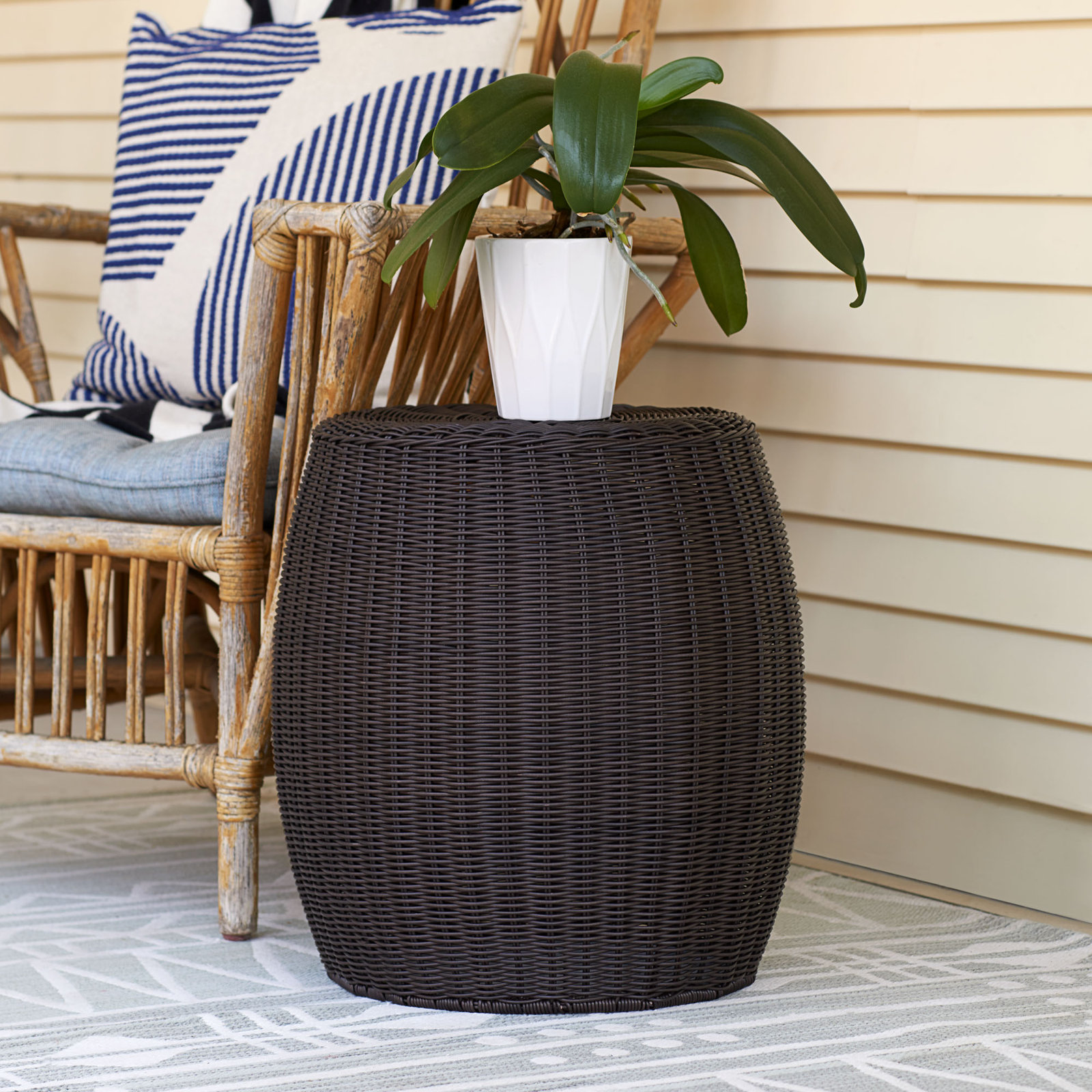 Baudette 14" Handwoven End Table, Chocolate