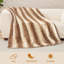 Jeté douillet en fausse fourrure Cozy Bliss-109832567-123348822