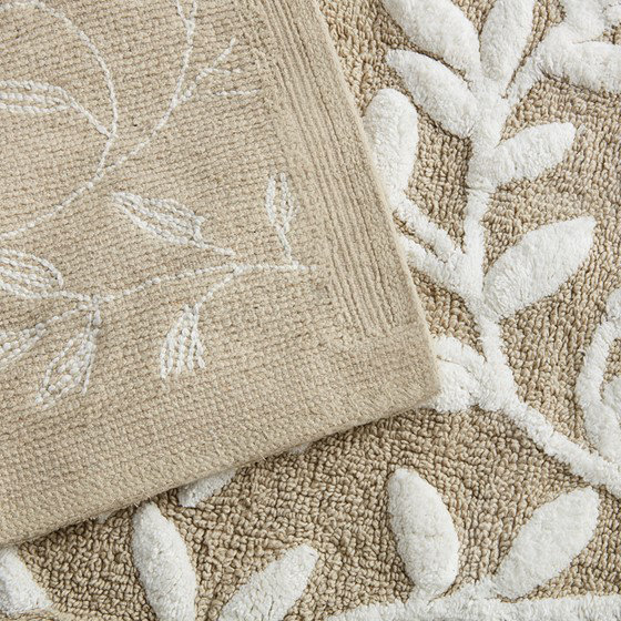 Cotton Floral Tufted Bath Rug