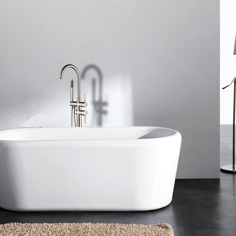 Robinet de baignoire autoportant avec douche à main et installation pratique en métal