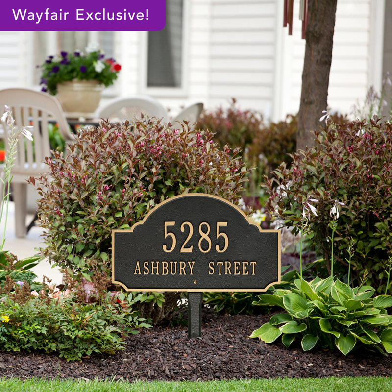Fitzwilliams 2-Line Lawn Address Sign, Black/Gold, Yes