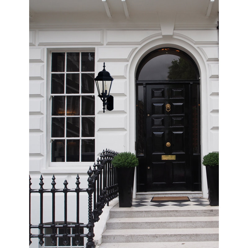 Treshawn Aluminum Wall Light, Black