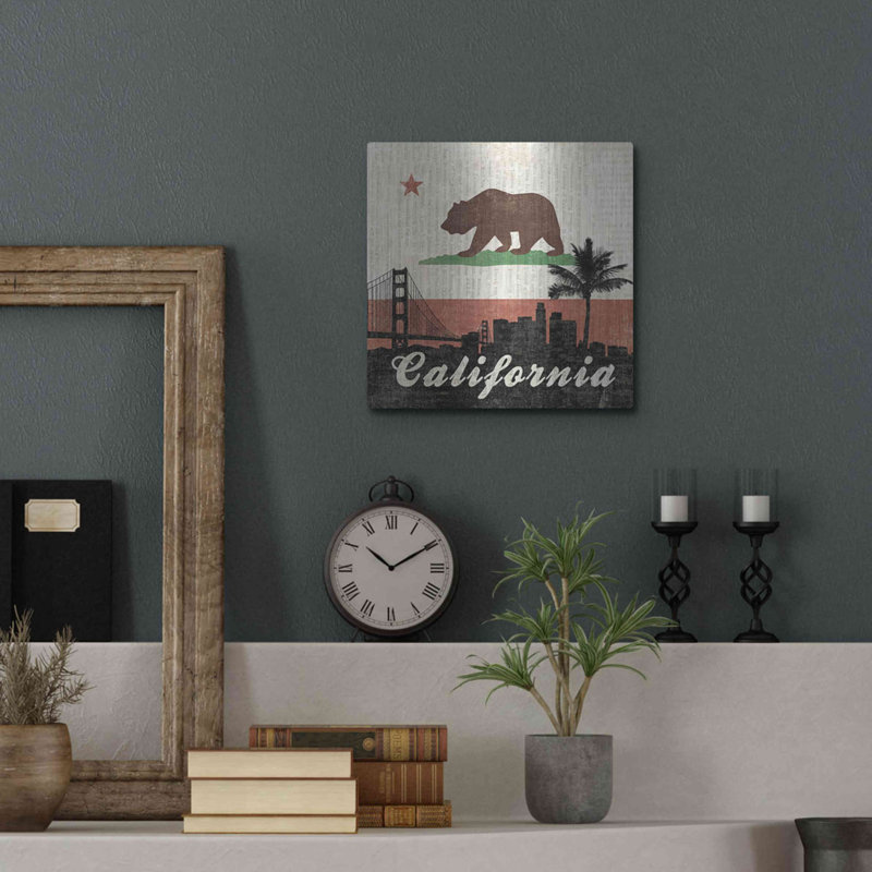«California» par Moira Hershey, art mural en métal, L 12 po x H 12 po