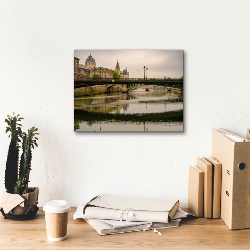 «Paris - Pont D'arcole Bridge» par Epic Portfolio, art mural sur toile, H 12 po x l 16 po x P 0,75 po