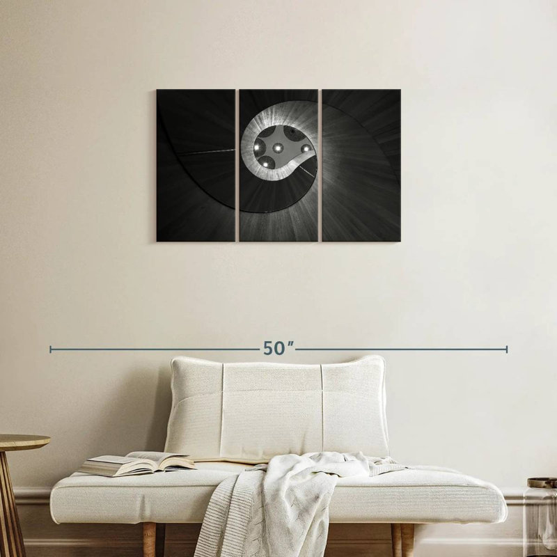 Lilie Infinity Stairs, 20" H x 33" W