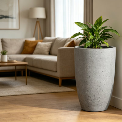 Grand pot de fleurs d'intérieur fuselé l 15 po x H 23 po