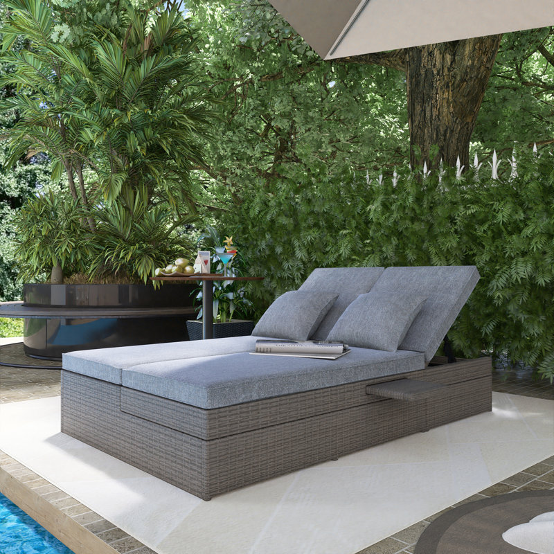 47.2" Wicker Reclining Outdoor Patio Daybed, Gray