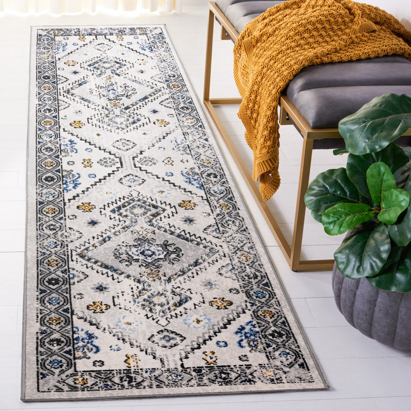 Odyssey Performance Oriental Rug, Runner 2'2" x 8'