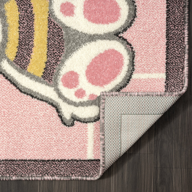 Tapis rose pour enfants Roffe, Rectangle 3 pi 6 po x 5 pi 6 po