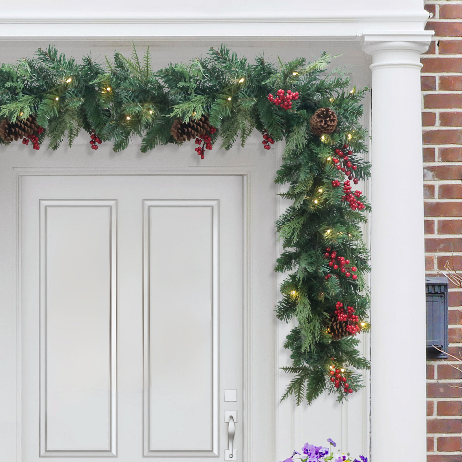9 Feet by 10 Inches Pre-Lit Battery-Operated Adorned Garland