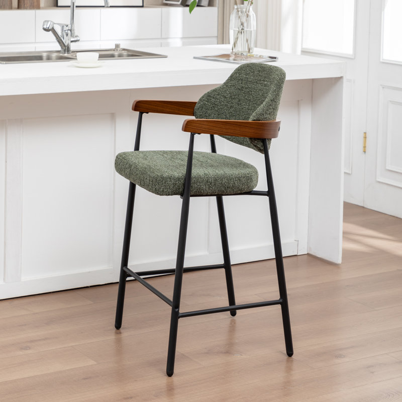 Tabouret de comptoir rembourré avec accoudoirs Devane, Vert