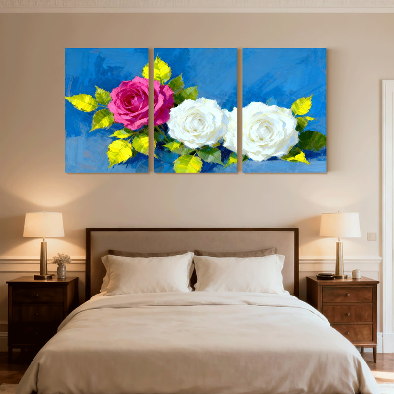 Rose sur fond bleu, ensemble de 3 reproductions d'art sur toile, H 30 po x l 60 po