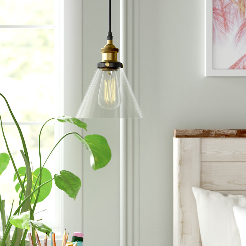 Luminaire suspendu conique à 1 lumière