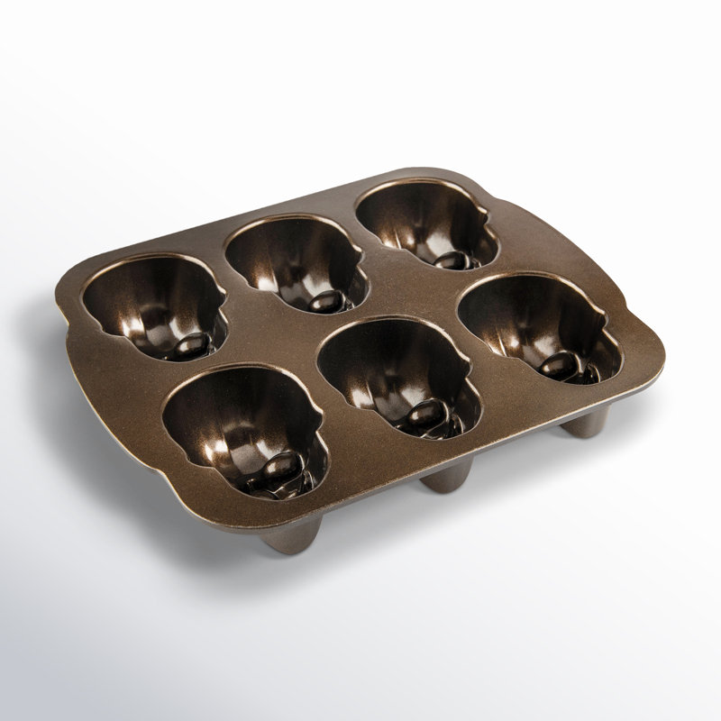 Nordic Ware Fall Harvest Series Skull Cakelet Pan