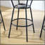 Ensemble de table de bar ronde et de tabouret avec tablette, tabouret rembourré avec dossier, brun rustique, l 24,17 po x P 24,17 po x H 36,02 po