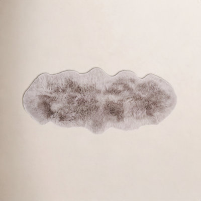 Kowal Sheepskin Indoor Rug