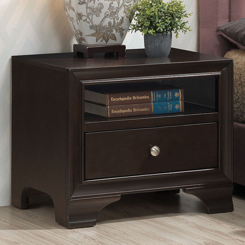 Nohlan 23.5'' W Nightstand, Brown