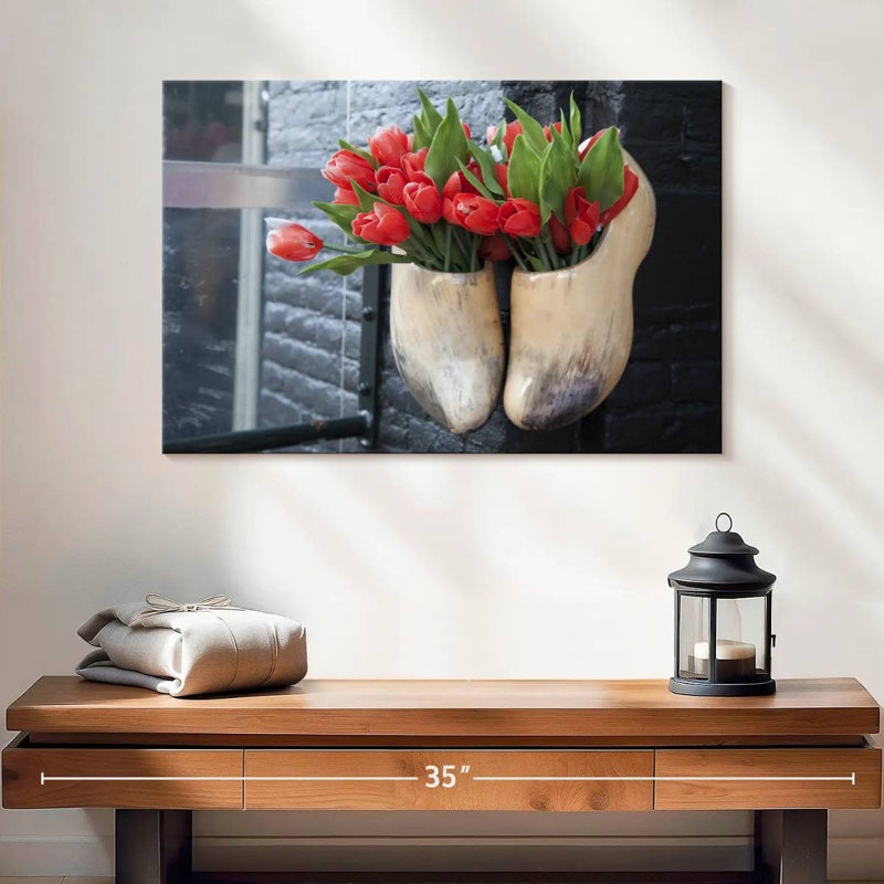 Tulipes en sabots, H 16 po x l 24 po