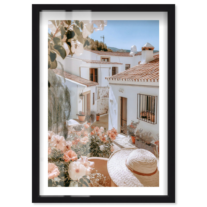 «Roses Courtyard Shadowbox Print» par Notoriart, H 25 po x l 17 po, Noir