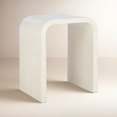 Lloyd Lenwood End Table