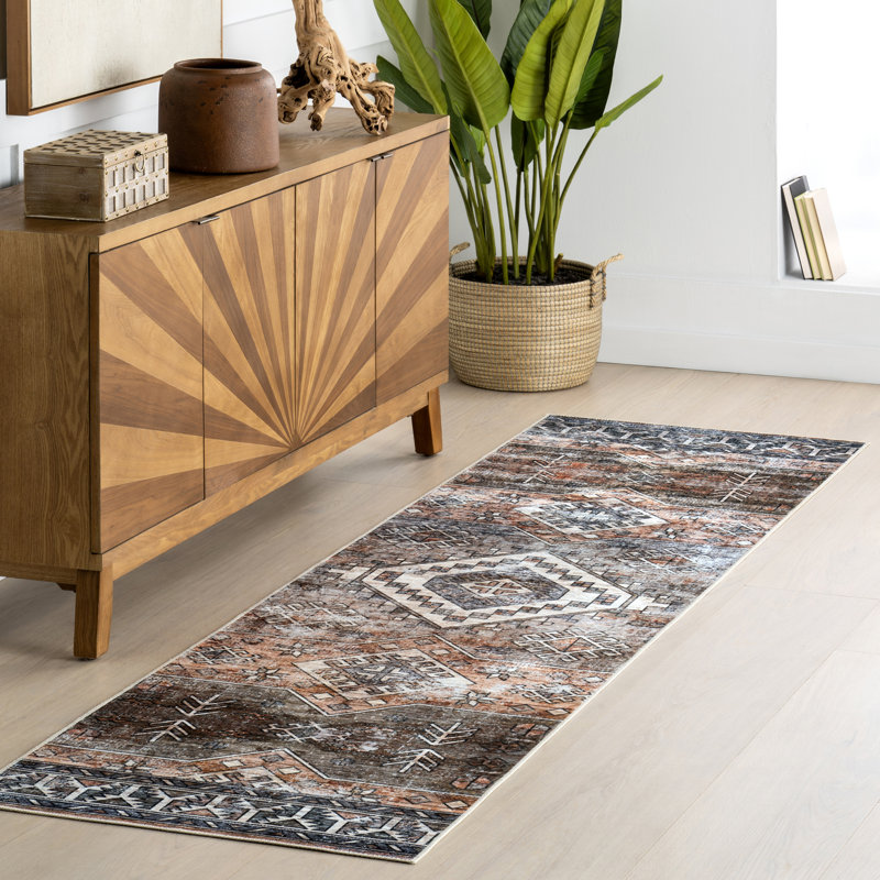 Franciskus SplashGuard Geometric Machine Washable Area Rug, Runner 2'6" x 12'