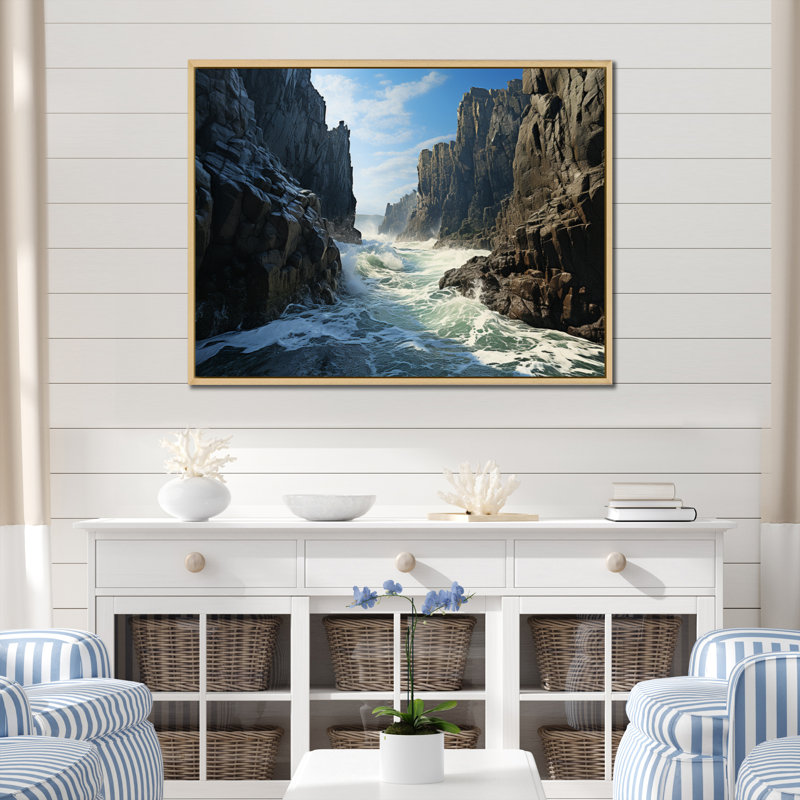 Coastal Majesty II, reproduction d'art sur toile, Encadrement doré, H 24 po x l 32 po x P 1 po