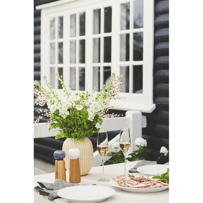 Hammershøi Salt & Pepper Mill, White, 7.3" H x 2.6" W x 2.6" D