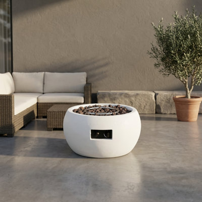 40,000 Btu Round Magnesium Oxide Propane Gas Fire Pit With Lava Rocks And Weather Cover – Minimalist White Concrete Finish – No Assembly Required