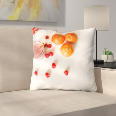 Coussin décoratif fruits en fond de cale mélangés