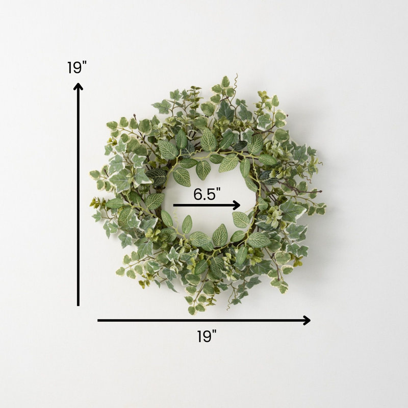 Feuillage artificiel et couronne botanique, L 19 po x H 19 po x P 3,75 po