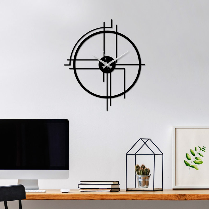 Horloge murale élégante en métal, finition noire, 19,3 po x 16,9 po | Fabrication 100% métal, épaisseur: 0,06 po | Mécanisme silencieux, fixation murale facile, parfait pour la décoration intérieure | Nécessite 1 pile AA (non incluse)